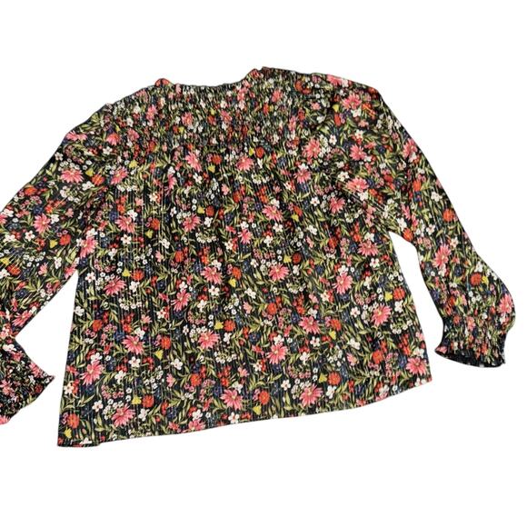 NWOT Old Navy Smocked Floral Metallic Shine Peasant Blouse in Black Multi SZ M - Picture 8 of 12